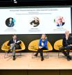 El rector internacional de IE University, Manuel Muñiz; la presidenta del Banco Europeo de Inversiones (BEI), Nadia Calviño; y el exprimer ministro italiano y decano de la Escuela de Política, Economía y Asuntos Internacionales, Enrico Letta.