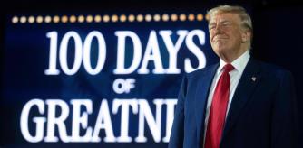 Trump celebra bailando sus cien días en el poder