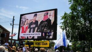 Hamas entrega al joven rehén Edan Alexander en un gesto hacia la administración Trump