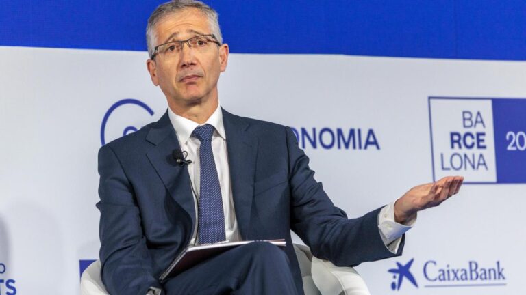 Hernández de Cos alerta que las políticas de Trump son deflacionistas para Europa