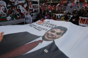 La celebración del Primero de mayo evidencia la brecha entre sindicatos y Consell de Mazón