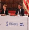 Carlos Mazón, a la derecha, lideró este martes la reunión sobre aranceles en el Palau de la Generalitat