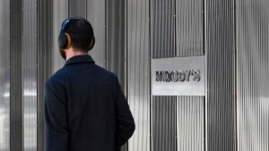 Moody’s rebaja la calificación crediticia de EE.UU. al quitarle la triple A