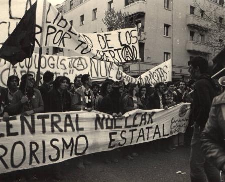Primera manifestación contra las centrales nucleares en España convocada por la Coordinadora Estatal Antinuclear en 1979