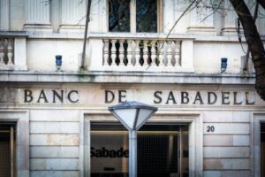 Opa: el traspié de Junts; banca y poder en Catalunya