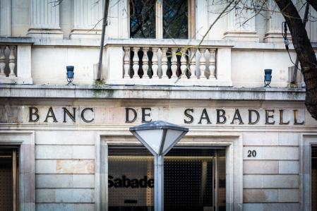 Opa: el traspié de Junts; banca y poder en Catalunya