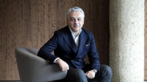 “Sin una clase media fuerte, no hay industria del automóvil”