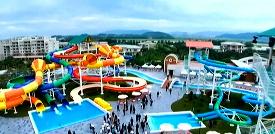 Así es el nuevo resort en la playa de Corea del Norte con centros comerciales y parque acuático