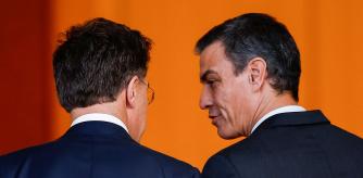 FILE PHOTO: Spanish Prime Minister Pedro Sanchez meets with NATO Secretary General Mark Rutte at Moncloa Palace in Madrid, Spain, January 27, 2025. REUTERS/Juan Medina/File Photo