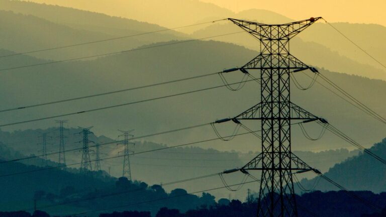 El recibo de la luz sube un 11% en mayo pero lo peor está por llegar