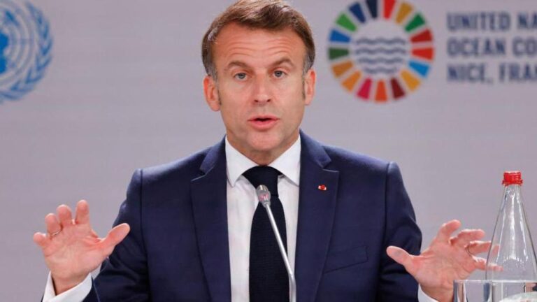 Macron a Trump: “Conozcamos el océano antes que Marte”