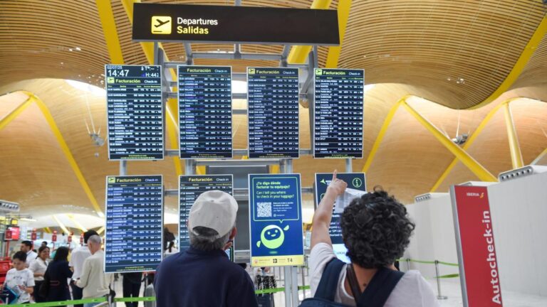 Aena prevé subir las tasas aeroportuarias un 6% para el 2026
