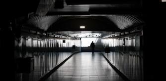 Madrid, tras el histórico apagón de este lunes que ha dejado a decenas de millones de personas sin luz, trenes, ni internet