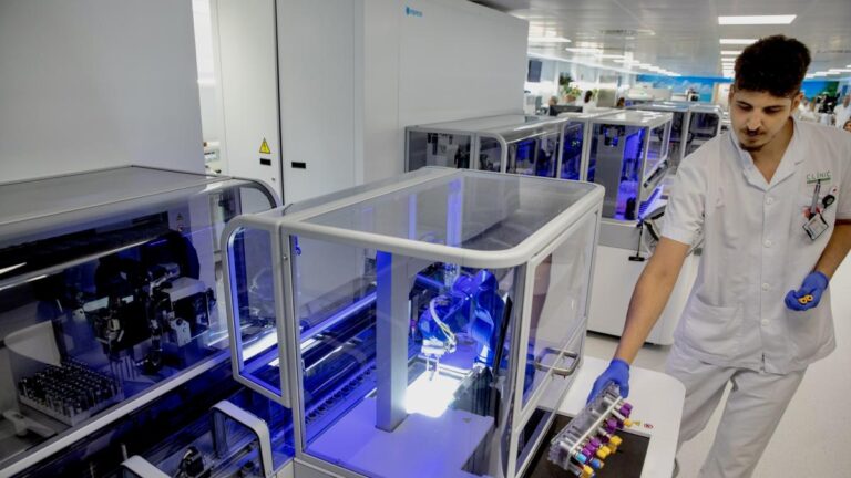 Caixaimpulse destina ayudas de 25 millones a proyectos de innovación sanitaria