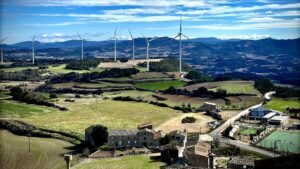 Catalunya despunta al autorizar 372 MW en renovables, un 33% más