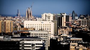 El precio de la vivienda baja un 50% a tan solo 30 kilómetros de Barcelona