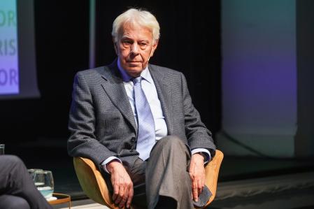 El ex presidente del Gobierno, Felipe González durante su intervención en el Foro Guadaliuris. A 31 de enero de 2025 en Sevilla, Andalucía (España). El ex presidente del Gobierno, Felipe González, participa en el Foro Guadaliuris, donde mantendrá un diálogo con el periodista Juan Carlos Blanco.