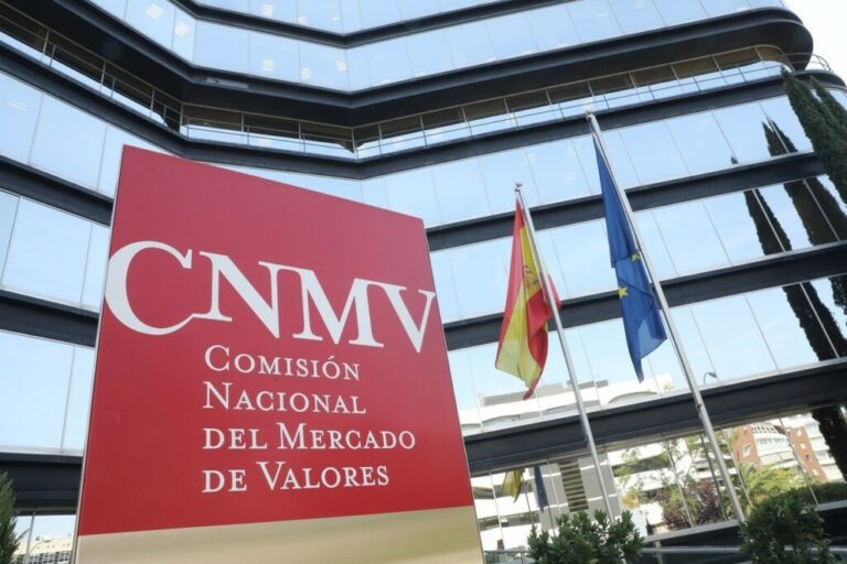 En España piden renombrar a bitcoin y llevarlo a un «semáforo»