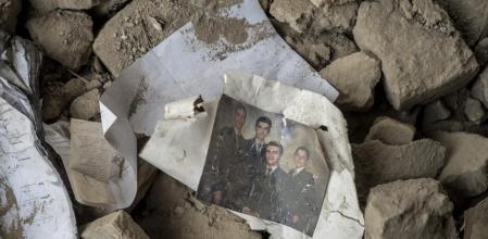 Irán sigue enterrando a civiles