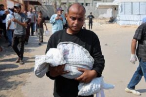 La desnutrición mata a cinco personas, incluido un bebé, en las últimas 24 horas en Gaza