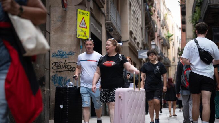 La justicia fuerza a Airbnb a retirar 65.000 anuncios de pisos turísticos ilegales