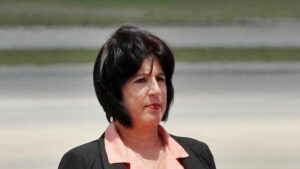 La ministra de Trabajo cubana dimite tras asegurar que en la isla no hay “mendigos, sino personas disfrazadas de mendigos”