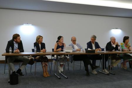 De izquierda a derecha: Guillermo Crehueras (MS), Columna Martí, junto a Lidan Qi, Francesc Fanjul, Fernando Casado y Salomé Cañeque