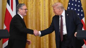 Trump afirma que Reino Unido lucharía por EE.UU. y sugiere que la UE no haría lo mismo