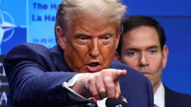 Trump sanciona a miembros de Autoridad Palestina por “socavar los esfuerzos de paz”