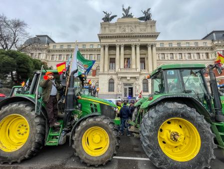 ¿Desarrollar armamento o alimentar a Europa
