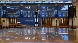 El Ibex llega a los 15.000 puntos por primera vez desde el 2008