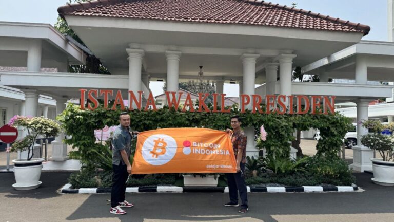 Indonesia estudia los beneficios de una reserva estratégica de bitcoin