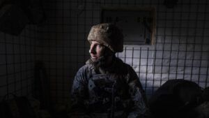 Rusia concentra cien mil soldados en Donetsk
