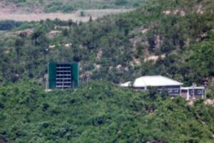 Seúl ordena desmantelar los altavoces de propaganda en la frontera con Corea del Norte
