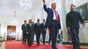 Trump descarta enviar soldados a Ucrania y sugiere que proveerá seguridad aérea