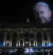El primer macroconcierto que se celebra en El Vaticano llena la plaza de San Pedro