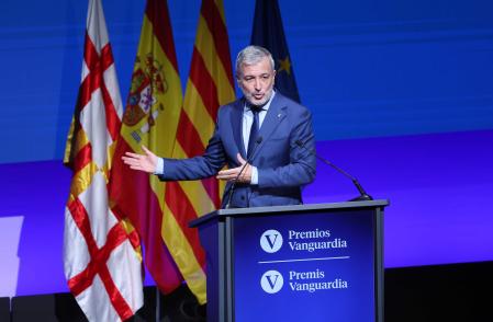 El alcalde de Barcelona, Jaume Collboni, durante la entrega de los Premios Vanguardia 2025