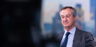Cesar Gonzalez-Bueno, chief executive officer of Banco Sabadell SA, during a Bloomberg Television interview in London, UK, on Thursday, Oct. 2, 2025. BBVA SA Chairman Carlos Torres and Gonzalez-Bueno contradicted each other in separate interviews as they sought to sway investors their way during the final days of a takeover battle that has lasted 17 months. Photographer: Chris Ratcliffe/Bloomberg