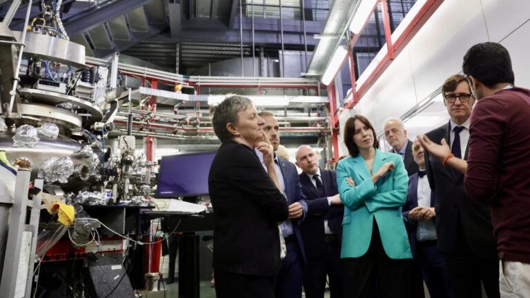 El comité del Sincrotrón Alba denuncia el deterioro de la plantilla