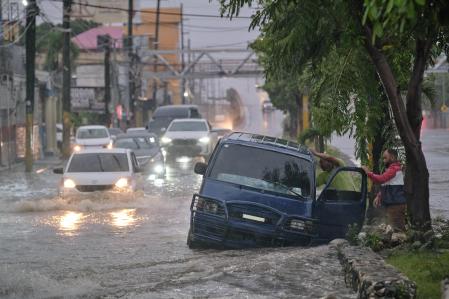 El huracán Melissa causa ya siete muertes en su paso por el Caribe