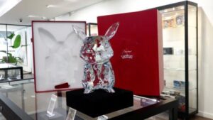 La casa de subastas Aguttes pone a la venta un Pikachu de cristal Baccarat por 70.000 euros