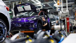 La UE busca el equilibrio entre la agenda verde y potenciar su industria