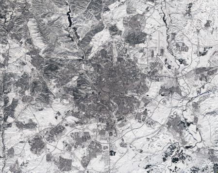Imagen de Madrid cubierta de nieve tral el temporal Filomena tomada por el satélite Sentinel-2 de la misión Copernicus de la ESA