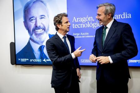 Carlos Godó, presidente ejecutivo del Grupo Godó, y Jorge Azcón, presidente de Aragón