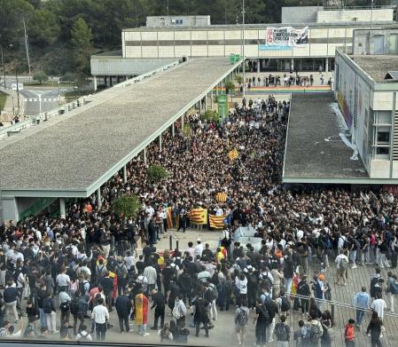 Tensión en la UAB entre partidarios y detrctores del agitador Vito Quiles