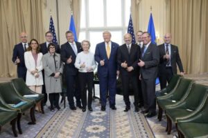 Vasallos felices de Trump
