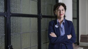 Cani Fernández (CNMC):“Planteemos el problema de la vivienda en su origen: el suelo”