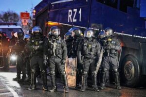 El partido ultraderechista alemán AfD refunda su organización juvenil