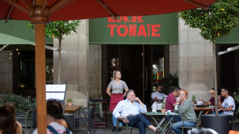 Idescat eleva una décima el crecimiento de la economía catalana hasta el 0,8% intertrimestral