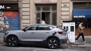 Las matriculaciones de coches crecen un 13% en noviembre y superan ya el millón de unidades